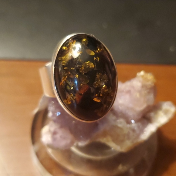 Sterling Silver and Amber Ring - Picture 2 of 5